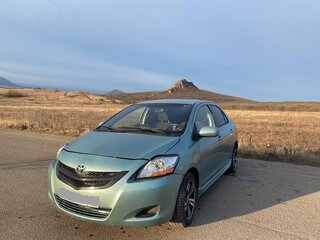 2006 Toyota Yaris II, зелёный, 700000 рублей, вид 2