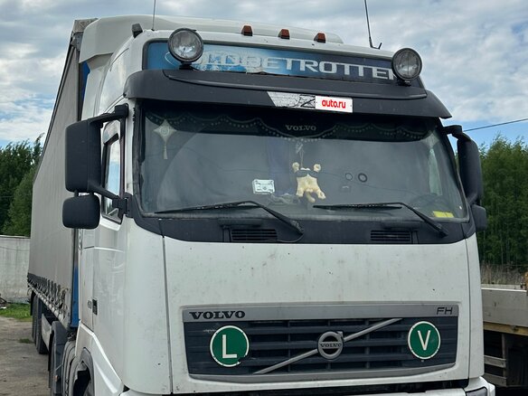 2011 Volvo FH, белый, 3150000 рублей