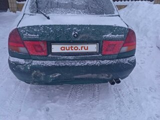 1998 Mitsubishi Carisma I, зелёный, 250000 рублей, вид 4