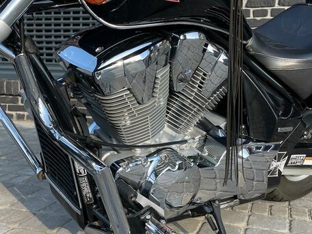 2010 Honda VT 1300CS Sabre, чёрный, 506570 рублей, вид 3