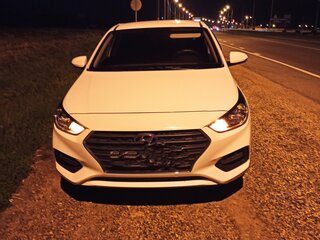 2017 Hyundai Solaris II, белый, 1450000 рублей, вид 1