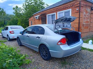 2006 Honda Civic VIII, серый, 700000 рублей, вид 4