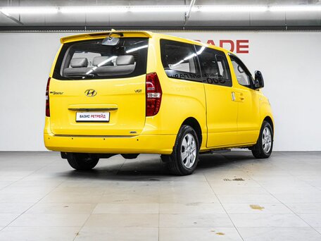 2020 Hyundai Grand Starex I Рестайлинг 2, жёлтый, 2629000 рублей, вид 5