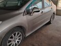 2013 Peugeot 408 I, бежевый - вид 3