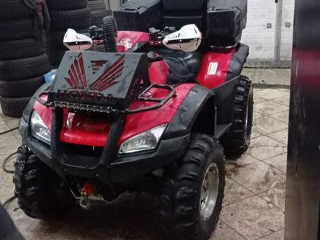 2004 Honda TRX 650 (Rincon), красный, 620000 рублей, вид 2