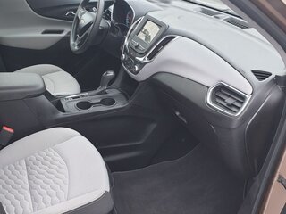 2019 Chevrolet Equinox III, бежевый, 1638663 рублей, вид 5