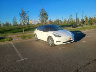 2021 Tesla Model Y Long Range I, белый, 4535000 рублей, вид 3