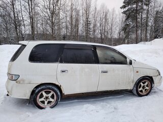 1998 Toyota Gaia, белый, 350000 рублей, вид 4
