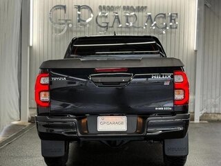2023 Toyota Hilux VIII Рестайлинг 2, чёрный, 4400000 рублей, вид 4