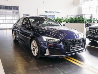 2021 Audi A5 Sportback 40 TFSI II (F5) Рестайлинг, синий, 2284000 рублей, вид 3
