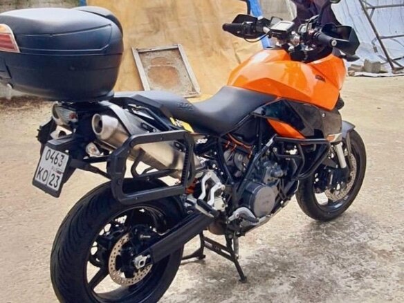 2011 KTM 990 SM, оранжевый, 800000 рублей - вид 26