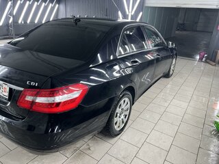 2012 Mercedes-Benz E-Класс 220 7G-Tronic IV (W212, S212, C207), чёрный, 1500000 рублей, вид 3