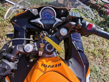 2013 Honda CBR 250R, оранжевый, 330000 рублей, вид 1