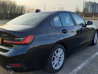 2019 BMW 3 серии 320i VII (G2x), чёрный, 2590000 рублей, вид 5