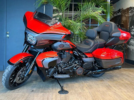 2026 Harley-Davidson CVO Street Glide Limited, красный, 6950000 рублей, вид 2