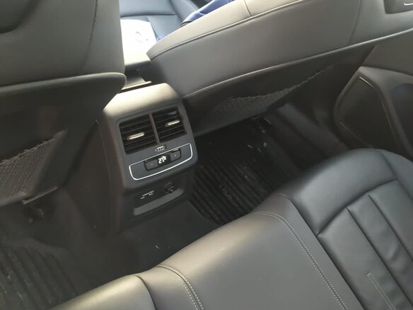 2021 Audi A4 40 TFSI V (B9) Рестайлинг, серый, 3500000 рублей - вид 23