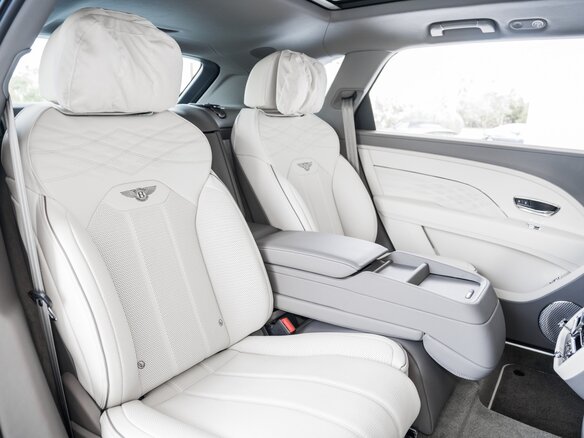 2022 Bentley Bentayga I Рестайлинг, синий, 24440868 рублей - вид 13