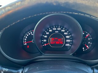 2018 Kia Soul II Рестайлинг, красный, 1300000 рублей, вид 2