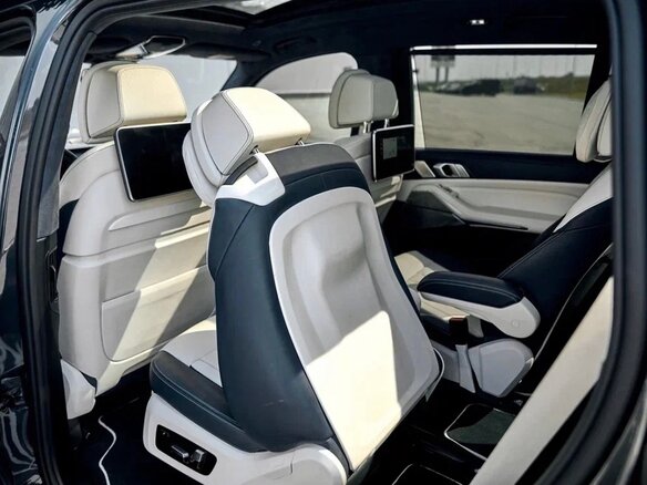 2019 BMW X7 30d I (G07), серый, 7590000 рублей - вид 10