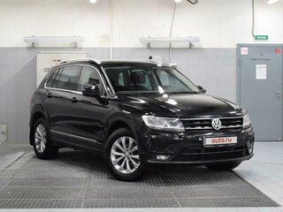 2017 Volkswagen Tiguan II, чёрный, 2040000 рублей, вид 3