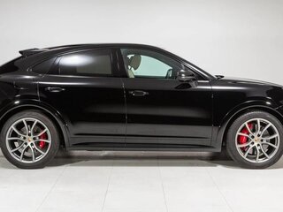 2022 Porsche Cayenne GTS Coupé III, чёрный, 20329318 рублей, вид 4