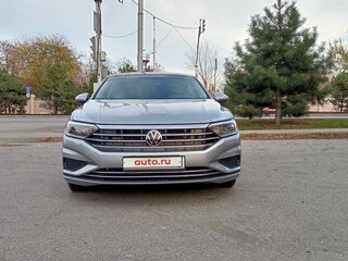 2019 Volkswagen Jetta 6-speed VII, серый, 1900000 рублей, вид 2