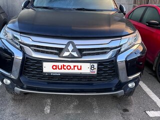 2017 Mitsubishi Pajero Sport III, чёрный, 3300000 рублей, вид 2