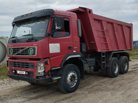 2008 Volvo FM, красный, 4500000 рублей, вид 4