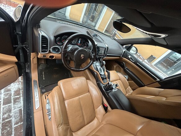 2011 Porsche Cayenne S II (958), чёрный, 1900000 рублей - вид 12