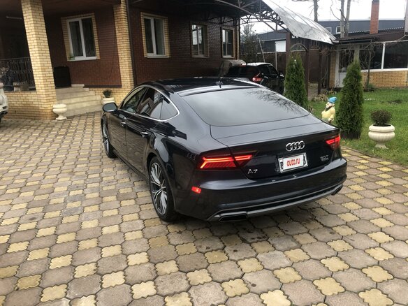 2016 Audi A7 I (4G) Рестайлинг, синий, 3150000 рублей - вид 9