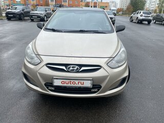 2012 Hyundai Solaris I, серый, 680000 рублей, вид 2