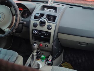 2005 Renault Megane II, серебристый, 750000 рублей, вид 3