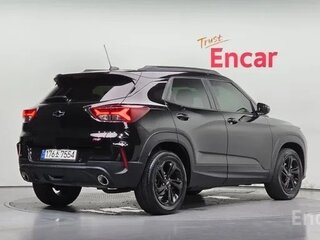 2020 Chevrolet TrailBlazer III, чёрный, 1850000 рублей, вид 2