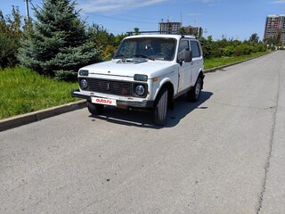 2003 Lada (ВАЗ) 2121 (4x4) I Рестайлинг, белый, 230000 рублей, вид 2