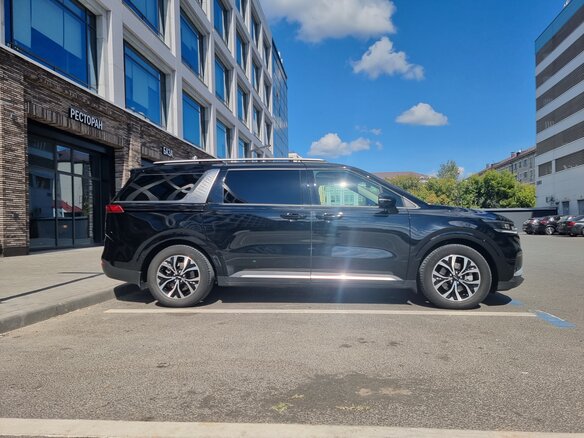 2021 Kia Carnival IV, чёрный, 3499000 рублей - вид 5
