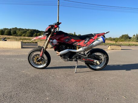 2007 Husqvarna SM 610, красный, 360000 рублей, вид 3