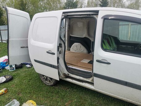 2014 Renault Kangoo, белый, 800000 рублей, вид 4