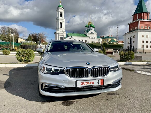 2019 BMW 5 серии 530e VII (G30/G31/G38), серый, 3660000 рублей