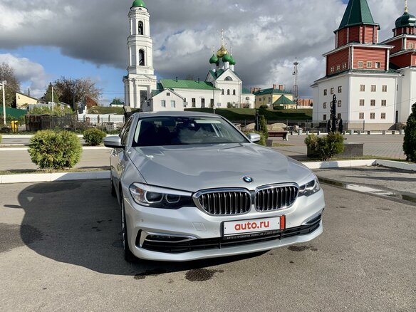 2019 BMW 5 серии 530e VII (G30/G31/G38), серый, 3660000 рублей - вид 1