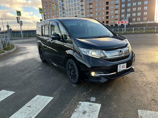 2015 Honda Stepwgn Spada V, чёрный, 2150000 рублей, вид 2