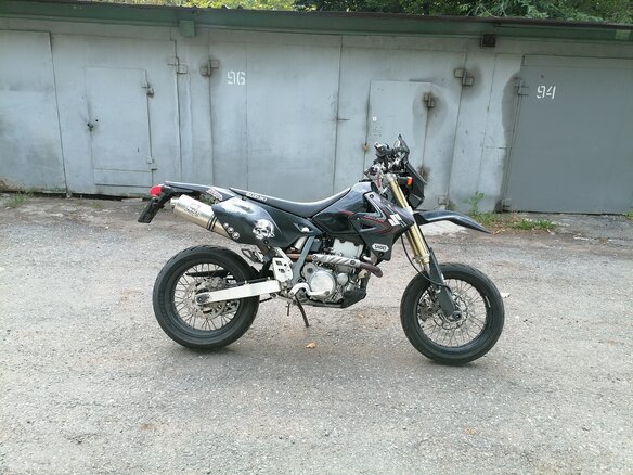 2006 Suzuki DR-Z 400 SM, чёрный, 420000 рублей - вид 1