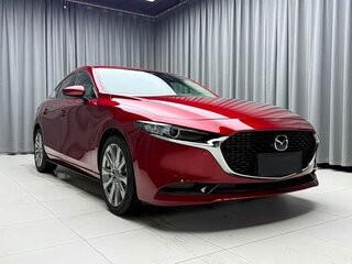 2022 Mazda 3 Axela IV (BP), красный, 1871055 рублей, вид 3