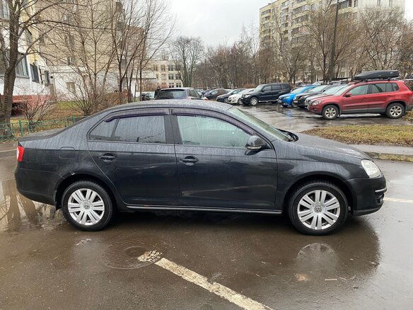 2008 Volkswagen Jetta V, чёрный, 699000 рублей - вид 2