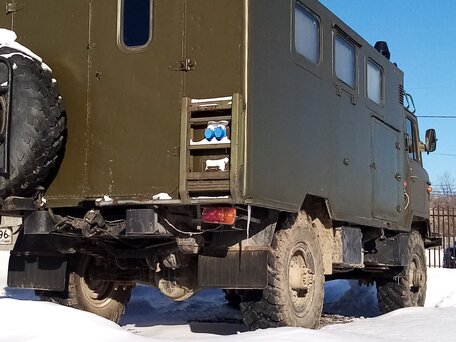 1984 ГАЗ 66, зелёный, 1500000 рублей, вид 2