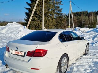 2014 BMW 5 серии 520i VI (F10/F11/F07) Рестайлинг, белый, 1850000 рублей, вид 4