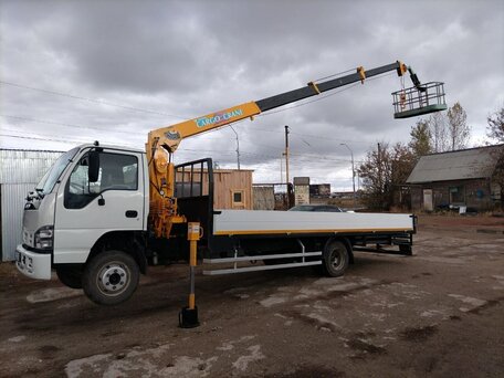 2010 Isuzu Elf (N-series), белый, 4800000 рублей, вид 1