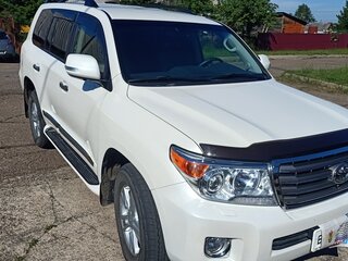 2015 Toyota Land Cruiser 200 Series Рестайлинг 1, белый, 5800000 рублей, вид 4