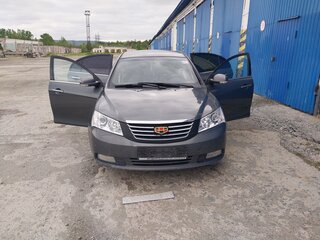 2013 Geely Emgrand EC7, серый, 420000 рублей, вид 2