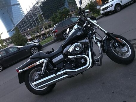 2012 Harley-Davidson Fat Bob, чёрный, 1800000 рублей, вид 1