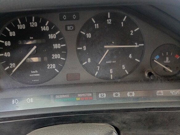 1984 BMW 3 серии 318i II (E30), серый, 199000 рублей - вид 2